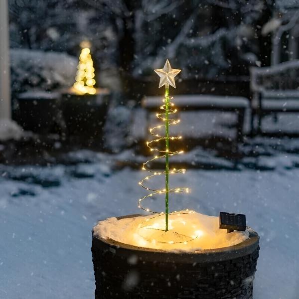 Juletræsdekoration til haven